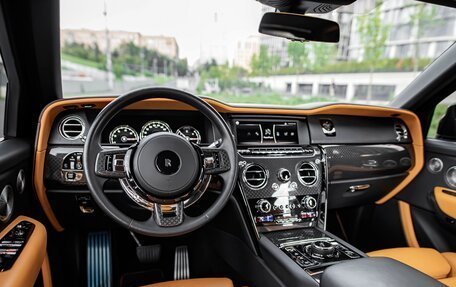 Rolls-Royce Cullinan, 2021 год, 34 900 000 рублей, 12 фотография