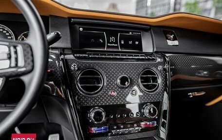 Rolls-Royce Cullinan, 2021 год, 34 900 000 рублей, 9 фотография