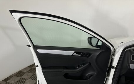 Volkswagen Jetta VI, 2018 год, 1 250 000 рублей, 8 фотография