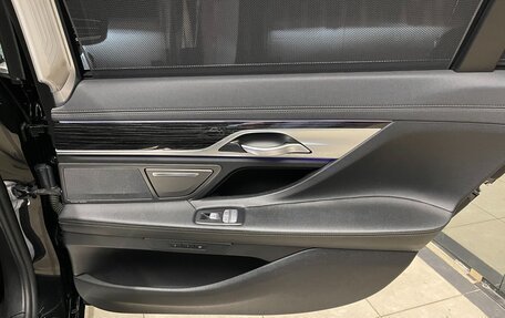 BMW 7 серия, 2019 год, 5 800 000 рублей, 12 фотография