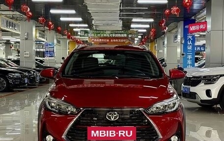 Toyota Yaris, 2022 год, 1 400 000 рублей, 7 фотография