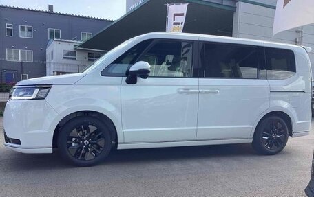 Honda Stepwgn, 2025 год, 2 560 001 рублей, 2 фотография