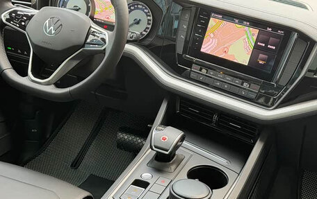 Volkswagen Touareg III, 2022 год, 5 033 167 рублей, 9 фотография