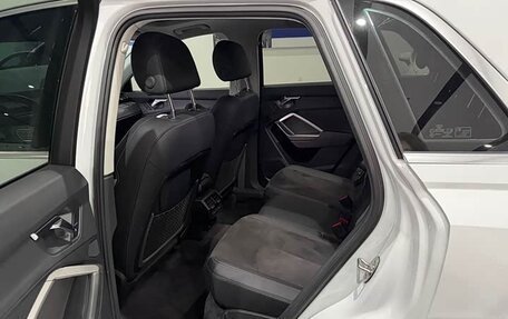 Audi Q3, 2023 год, 2 440 000 рублей, 19 фотография