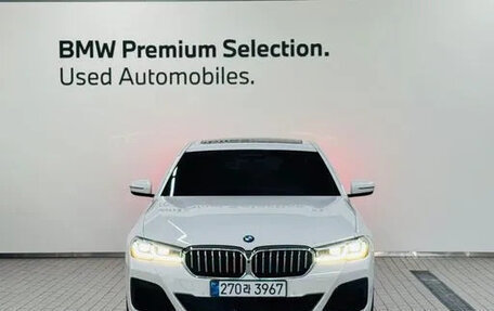 BMW 5 серия, 2023 год, 3 880 000 рублей, 2 фотография