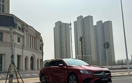 Mercedes-Benz A-Класс, 2019 год, 1 450 002 рублей, 3 фотография