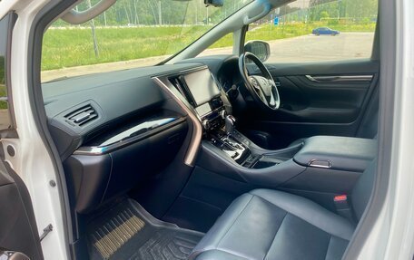 Toyota Alphard III, 2018 год, 4 650 000 рублей, 15 фотография