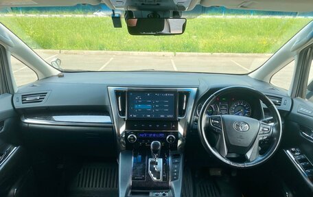 Toyota Alphard III, 2018 год, 4 650 000 рублей, 12 фотография