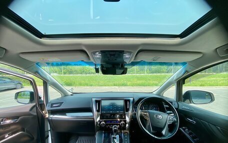 Toyota Alphard III, 2018 год, 4 650 000 рублей, 16 фотография