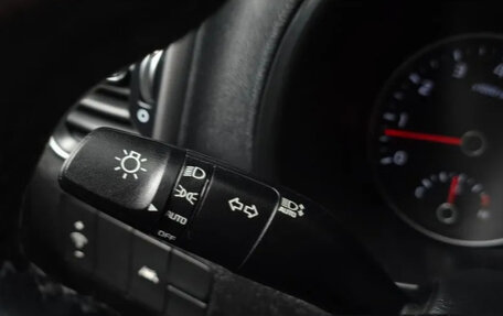 KIA Sportage IV рестайлинг, 2018 год, 1 505 007 рублей, 15 фотография