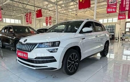 Skoda Karoq I, 2022 год, 1 880 000 рублей, 1 фотография