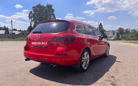 Opel Astra J, 2011 год, 1 290 000 рублей, 4 фотография