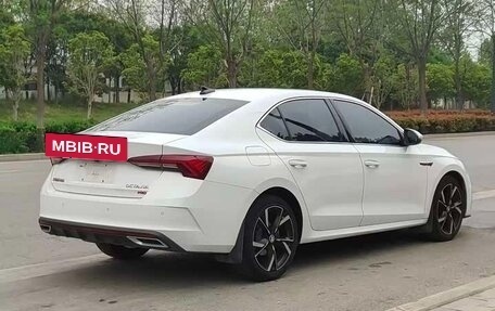 Skoda Octavia IV, 2022 год, 1 930 000 рублей, 4 фотография