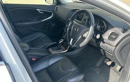 Volvo V40 II рестайлинг, 2019 год, 940 000 рублей, 9 фотография