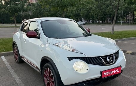 Nissan Juke II, 2013 год, 1 050 000 рублей, 1 фотография