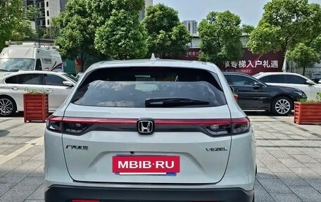 Honda Vezel, 2022 год, 1 770 000 рублей, 5 фотография
