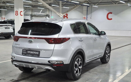 KIA Sportage IV рестайлинг, 2018 год, 2 330 000 рублей, 5 фотография