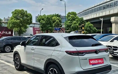 Honda Vezel, 2022 год, 1 770 000 рублей, 6 фотография
