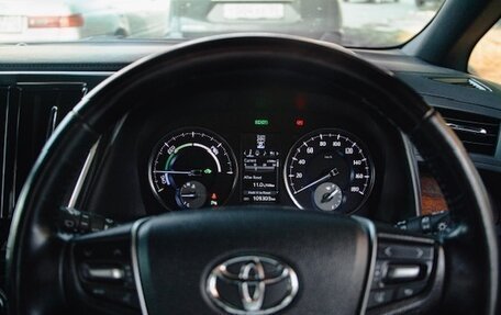 Toyota Alphard III, 2017 год, 3 990 000 рублей, 6 фотография