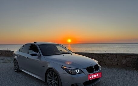 BMW 5 серия, 2003 год, 1 500 000 рублей, 7 фотография