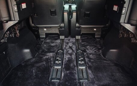 Toyota Alphard III, 2017 год, 3 990 000 рублей, 10 фотография