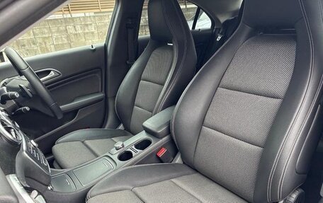 Mercedes-Benz CLA, 2018 год, 1 200 000 рублей, 11 фотография
