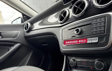 Mercedes-Benz CLA, 2018 год, 1 200 000 рублей, 18 фотография