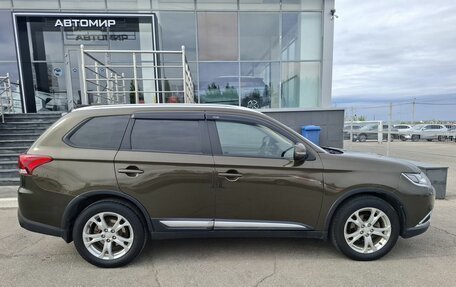 Mitsubishi Outlander III рестайлинг 3, 2018 год, 1 770 000 рублей, 4 фотография