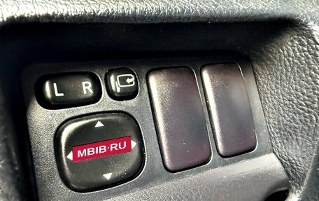 Lexus RX II рестайлинг, 2005 год, 1 199 000 рублей, 16 фотография