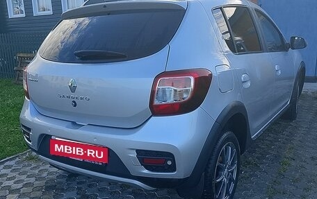 Renault Sandero II рестайлинг, 2016 год, 850 000 рублей, 3 фотография