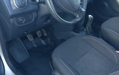 Renault Sandero II рестайлинг, 2016 год, 850 000 рублей, 8 фотография