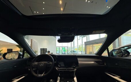 Lexus RX IV рестайлинг, 2026 год, 15 490 000 рублей, 10 фотография