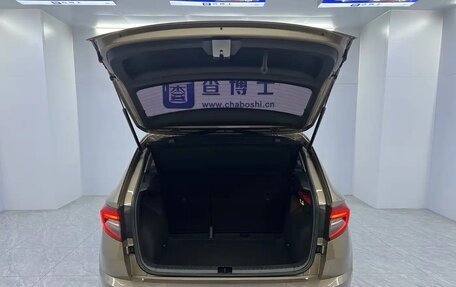 Skoda Karoq I, 2022 год, 2 100 000 рублей, 9 фотография