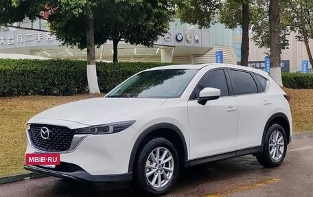 Mazda CX-5 II, 2024 год, 2 426 000 рублей, 2 фотография