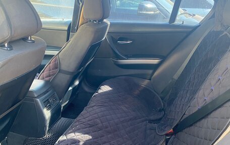 BMW 3 серия, 2005 год, 590 000 рублей, 10 фотография