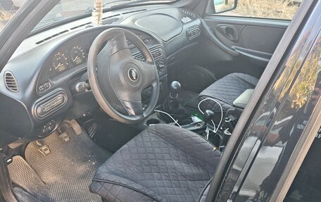 Chevrolet Niva I рестайлинг, 2017 год, 750 000 рублей, 4 фотография