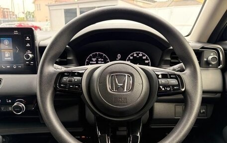 Honda Vezel, 2023 год, 2 020 000 рублей, 16 фотография