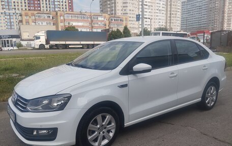 Volkswagen Polo VI (EU Market), 2019 год, 1 500 000 рублей, 2 фотография
