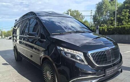 Mercedes-Benz V-Класс, 2022 год, 2 фотография