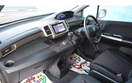 Honda Freed I, 2013 год, 820 000 рублей, 10 фотография