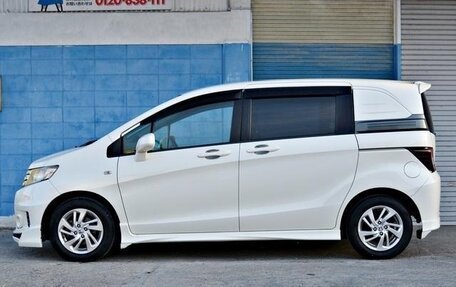 Honda Freed I, 2013 год, 820 000 рублей, 6 фотография