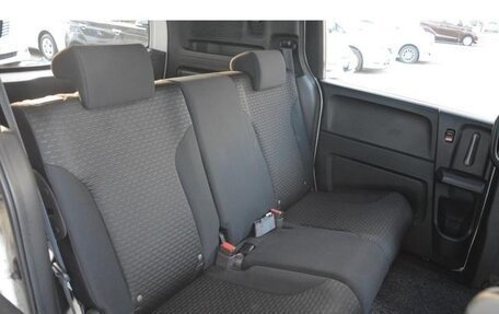 Honda Freed I, 2013 год, 820 000 рублей, 13 фотография