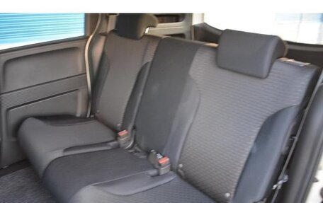 Honda Freed I, 2013 год, 820 000 рублей, 16 фотография