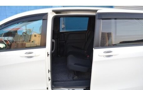 Honda Freed I, 2013 год, 820 000 рублей, 21 фотография