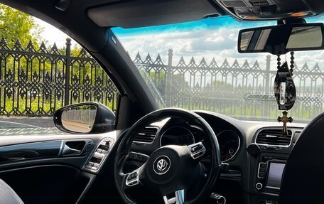 Volkswagen Golf GTI VII, 2010 год, 12 фотография