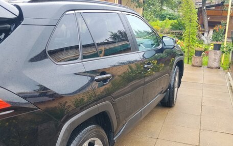 Toyota RAV4, 2020 год, 2 950 000 рублей, 4 фотография