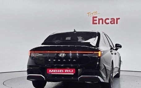 Hyundai Sonata VIII, 2023 год, 1 980 000 рублей, 4 фотография