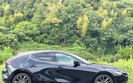 Mazda 3, 2022 год, 1 200 000 рублей, 7 фотография