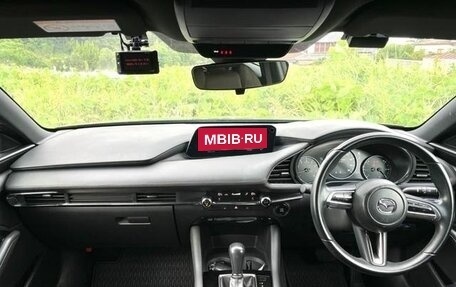 Mazda 3, 2022 год, 1 200 000 рублей, 12 фотография