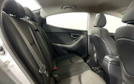 Hyundai Elantra V, 2012 год, 900 000 рублей, 19 фотография